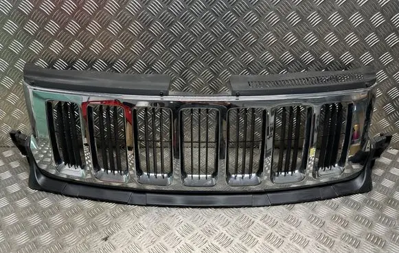 Jeep Grand Cherokee Front grill 55079377