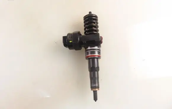 Audi A3 S3 8L Fuel injector 0414720028 038130073AA