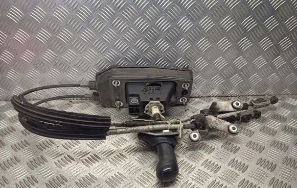 Volkswagen Fox Gear selector/shifter in gearbox 5Z0711049E