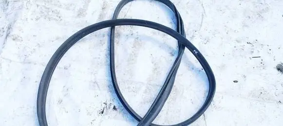 Mazda CX-5 II Rubber seal front coupe door