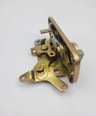 Mercedes-Benz Vito Viano W638 Front door lock A3097200135