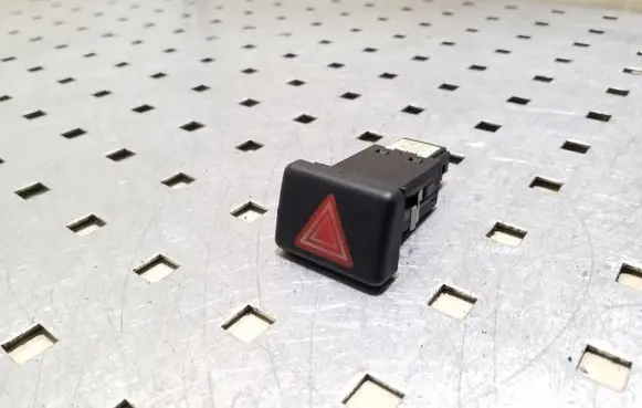 Audi A4 S4 B7 8E 8H Hazard light switch 8E0941509