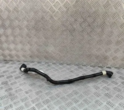 Tesla Model 3 Engine coolant pipe/hose 107758900E