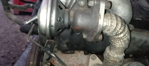 Audi A6 S6 C5 4B EGR valve 028131501E