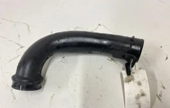 Volvo V50 Intercooler hose/pipe 30741235
