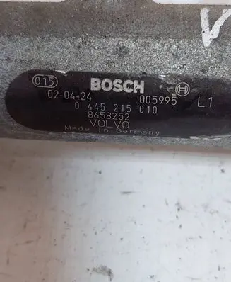 Volvo V50 Fuel main line pipe 0445215010 005995