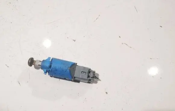Renault Scenic II - Grand scenic II Brake pedal sensor switch 8200168239