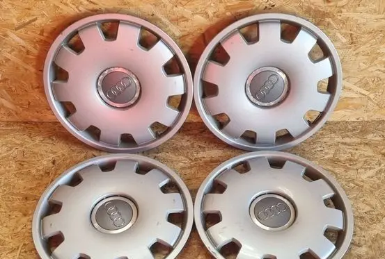 Audi A4 S4 B7 8E 8H R16 wheel hub/cap/trim 4B0601147D