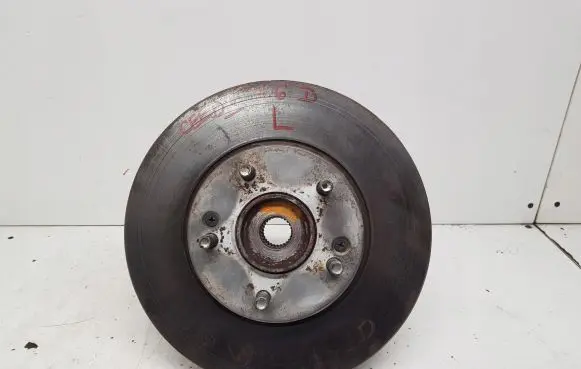 KIA Ceed Front wheel hub
