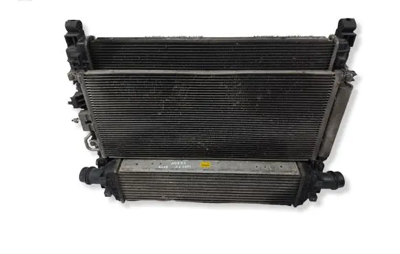 Opel Mokka Radiator set 95081734