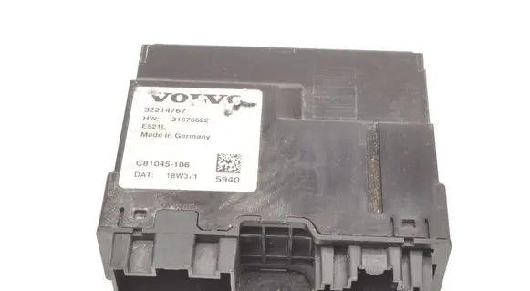 Volvo S90, V90 Tailgate/trunk control unit/module 32214767