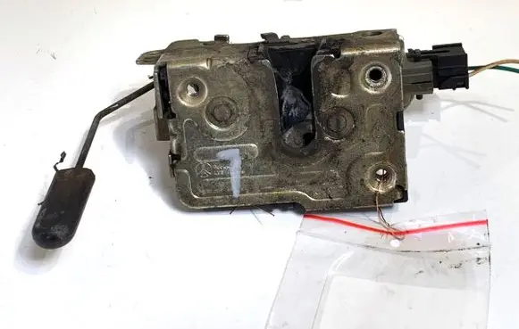 Opel Movano A Front door lock