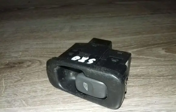 Volvo S80 Electric window control switch 9476695