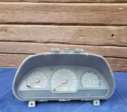 Volvo S40, V40 Speedometer (instrument cluster) 0P0200003 431324A PRESSAC