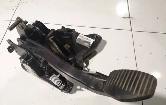 Citroen C5 Clutch pedal 