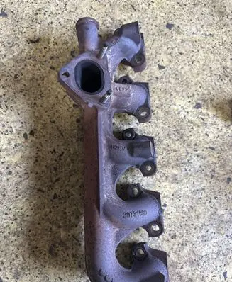 Volvo XC90 Exhaust manifold 30731980