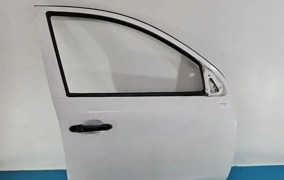 Nissan Micra Front door IMPRK1590659