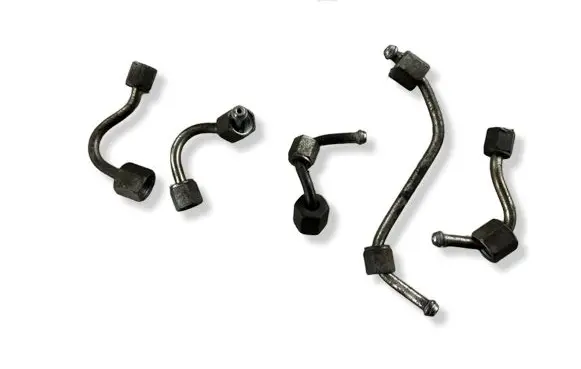 Opel Combo D Fuel injector supply line/pipe 