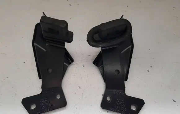 Audi A4 S4 B8 8K Parcel shelf load cover mount bracket 8K9863584 8K9863583