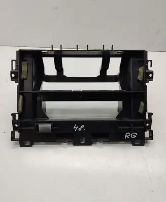 Land Rover Range Rover L322 Radio/GPS head unit trim 51458262332 8262332 11868010
