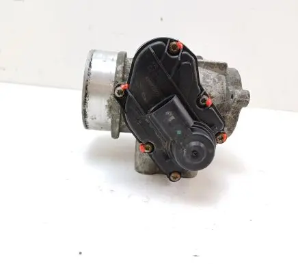 Renault Trafic II (X83) EGR valve 8200222772