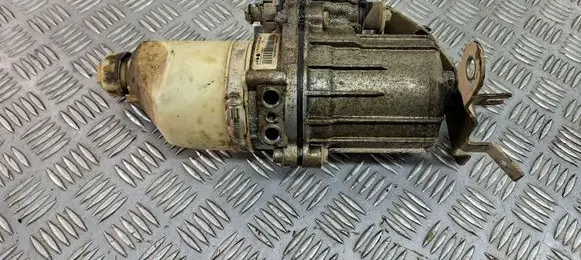 Opel Zafira B Power steering pump 13292554