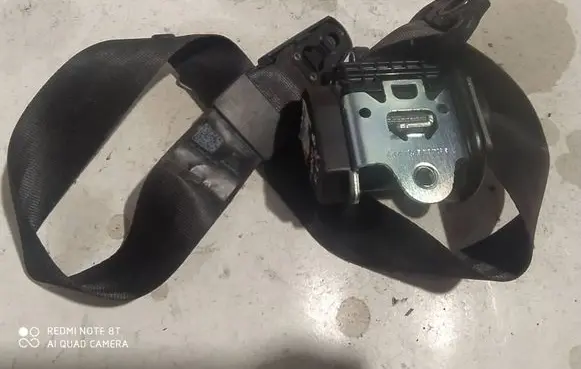 Skoda Superb B6 (3T) Front seatbelt 3T2857701 2A9609846900 J000072