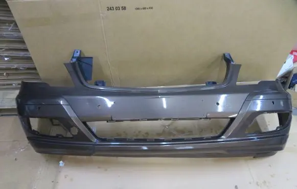 Mercedes-Benz Vito Viano W639 Front bumper A6398808770 A6398808970 A6398808870