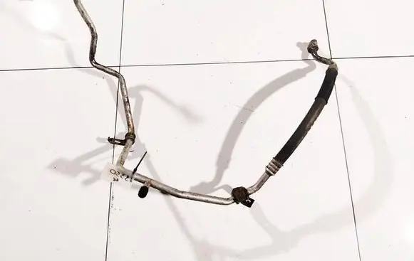 Nissan Note (E11) Air conditioning (A/C) pipe/hose
