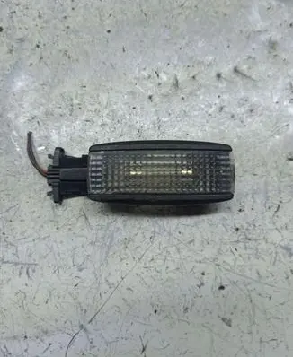 Volkswagen Golf IV Number plate light 3B0947113