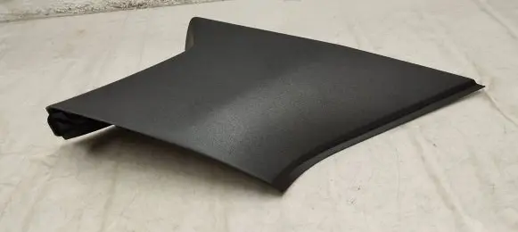 (D)pillar trim (top)