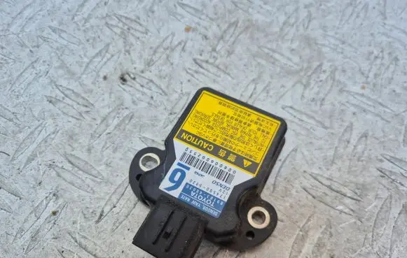 Toyota Prius (XW30) ESP acceleration yaw rate sensor 8918348030 1745005920
