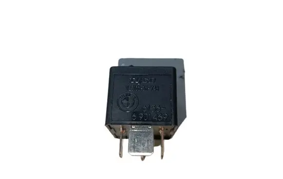 BMW 5 E60 E61 Other relay 6136901469