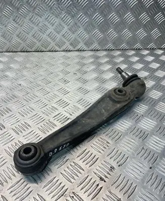 Front lower control arm/wishbone