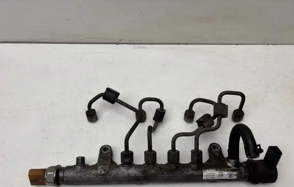 Volkswagen Transporter - Caravelle T5 Fuel main line pipe 057130764H 21867483 0281002859