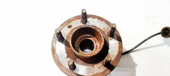 Chevrolet Captiva Rear wheel hub ij113020