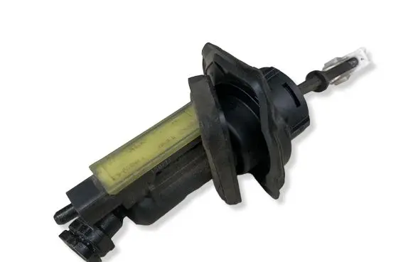 Ford C-MAX II Clutch master cylinder 3M517A542AG