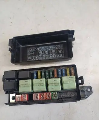 Mini One - Cooper R50 - 53 Fuse module 148079008 210500210202