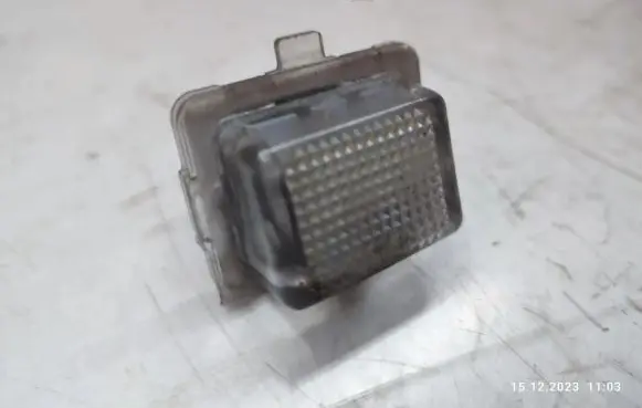 Mercedes-Benz S W221 Number plate light