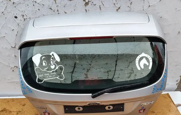 Tailgate/trunk/boot lid