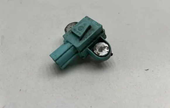 Audi A3 S3 8L Airbag deployment crash/impact sensor 4F0955557