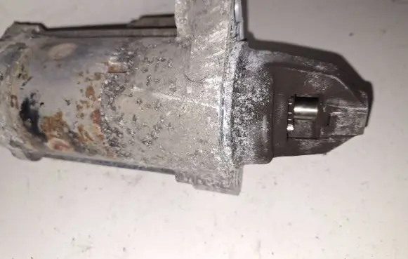 Honda Accord Starter motor M002T85672 MHG023