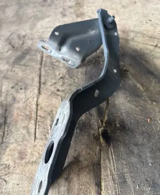 Renault Master III Engine bonnet/hood hinges 654006819R