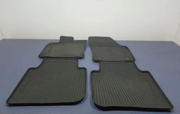 Skoda Kodiaq Front floor carpet liner 566061502