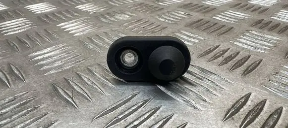 Toyota RAV 4 (XA40) Rear door sensor Z82