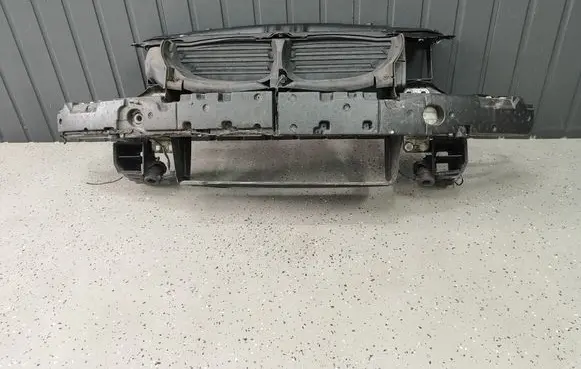 BMW 5 E60 E61 Front bumper cross member 7178080 717808003 13232811