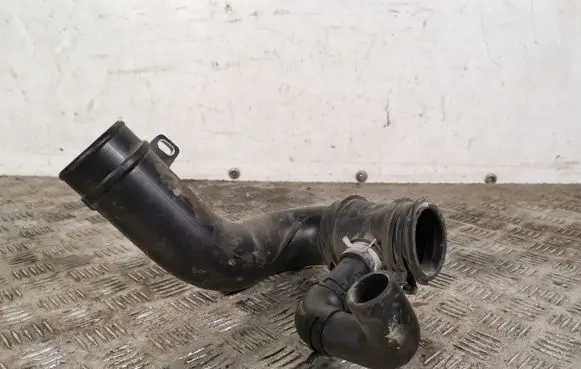 Mazda CX-5 Air intake hose/pipe SH0113231