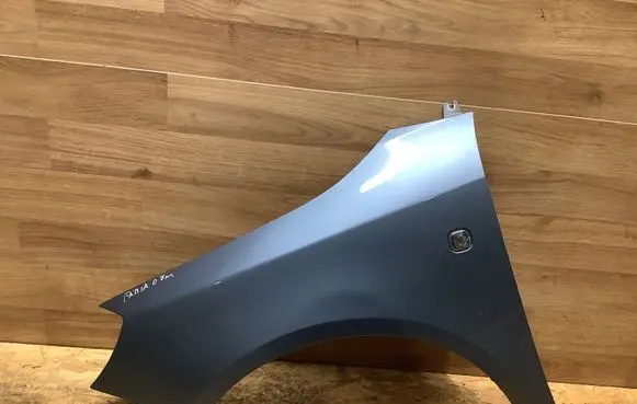 Skoda Fabia Mk2 (5J) Fender