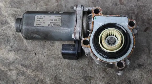 BMW X5 E70 Gearbox transfer box case 