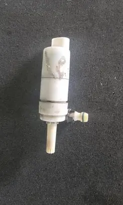 Chrysler 300 - 300C Windscreen/windshield washer pump